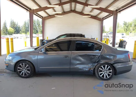 2006 Volkswagen Passat 3.6 from USA, damaged, VIN WVWDU73C16P152339